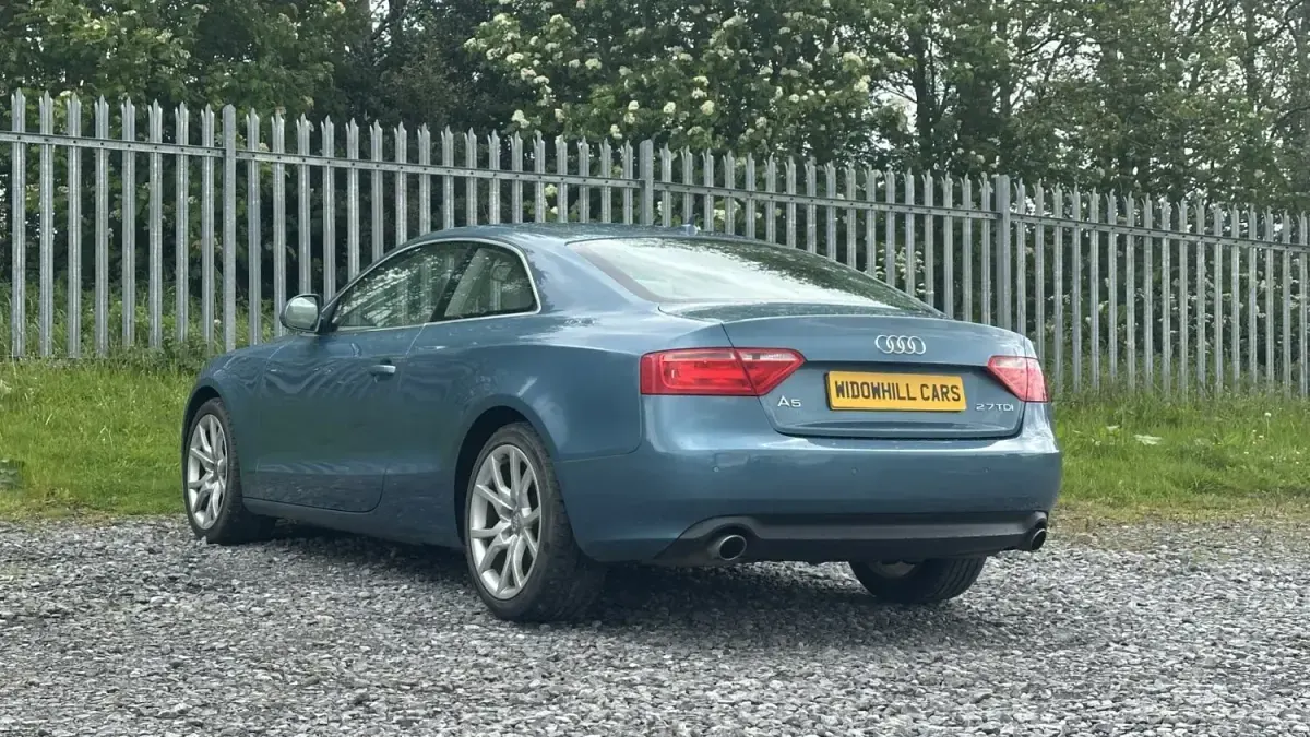 Używany Audi A5 Sport 2009 Niebieski Coupe