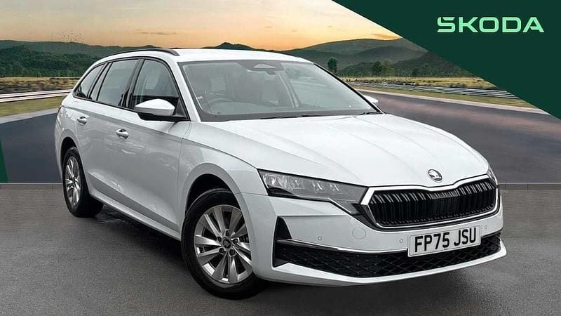 White Used 2025 Skoda Octavia SE Technology Estate | £26,534 (Fair price) - Image 1/4