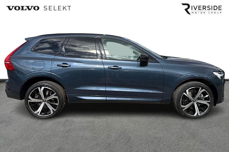 Used Volvo XC60 Ultra 250 HP (183 kW) 2025 Denim blue SUV