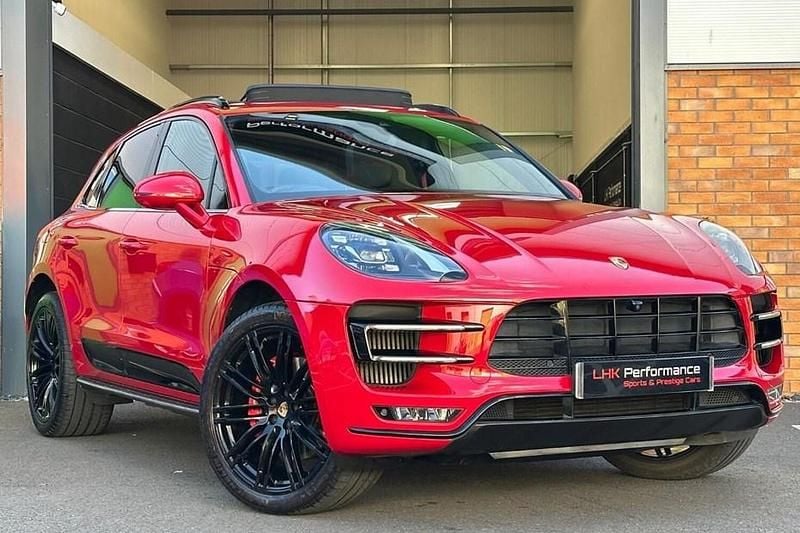 Used 2017 Porsche Macan Turbo SUV | £34,995 (A bit pricey) - Image 1/1