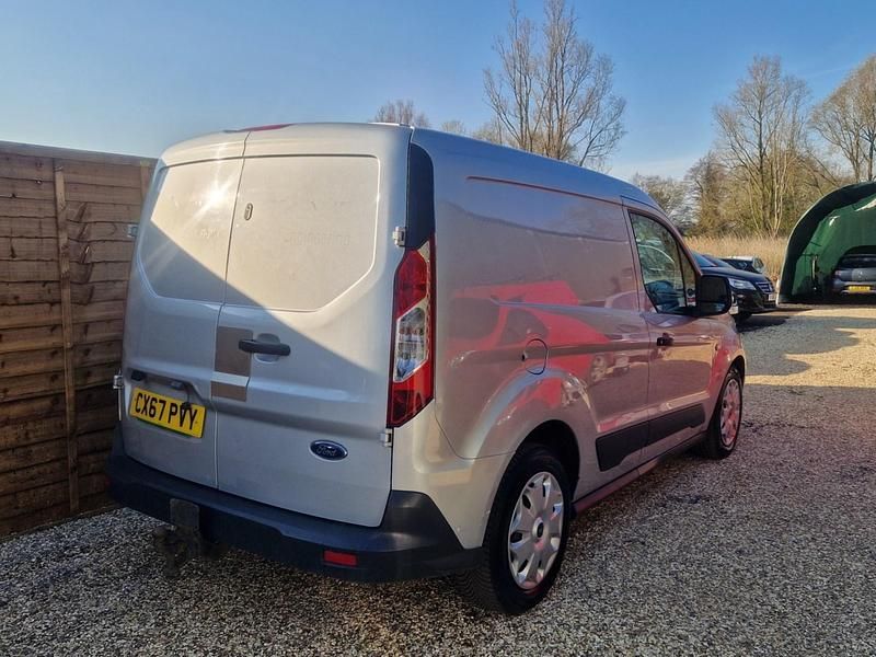 Used Ford Transit Connect Trend 100 HP (73 kW) 2017 Silver MPV