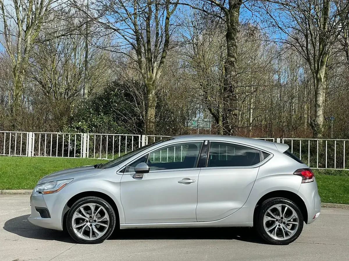 Used Citroën DS4 115 HP (84 kW) 2014 Silver Hatchback