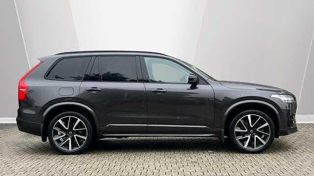 Used Volvo XC90 Plus 232 HP (170 kW) 2024 Grey SUV
