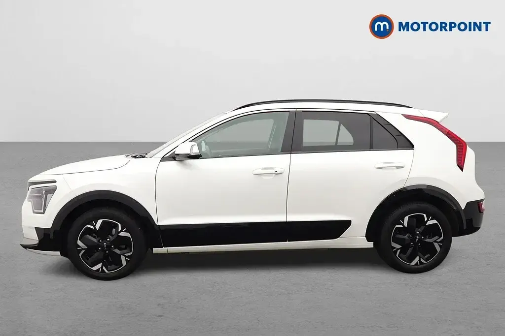Used Kia e-Niro 150 kW (204 HP) 2023 White SUV