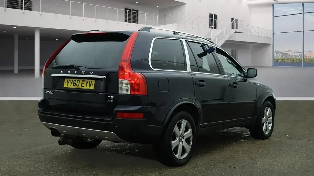 Begagnad Volvo XC90 SE Lux 2010 Blå SUV