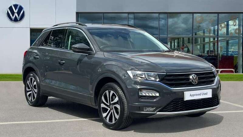 Urano grey Used 2022 VW T-Roc Active SUV | £19,464 (Fair price) - Image 1/4