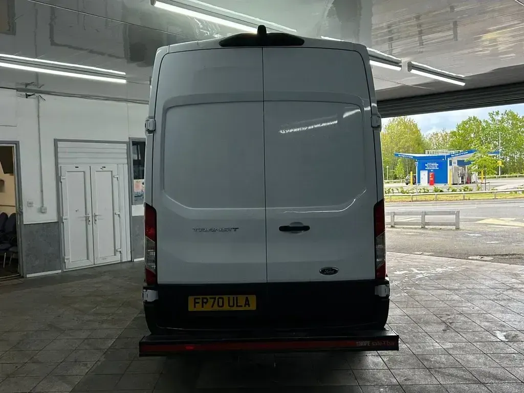 Used Ford Transit S 2021 White Van