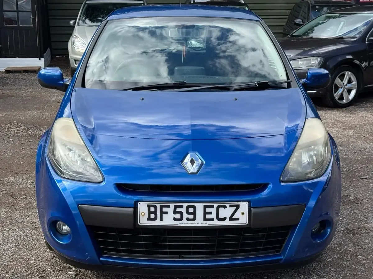 Used Renault Clio II 75 HP (55 kW) 2009 Blue Hatchback
