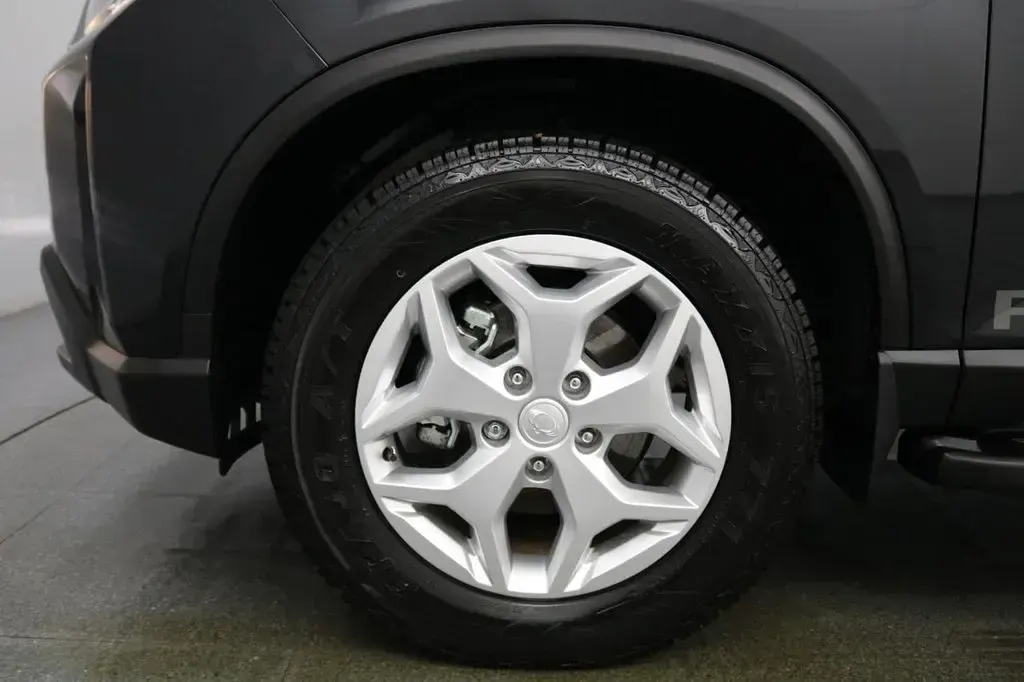 New KGM Musso 202 HP (148 kW) 2025 Black Pickup