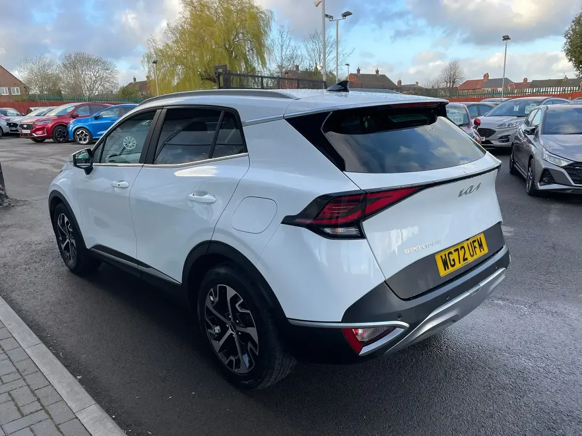 Used Kia Sportage 116 HP (85 kW) 2022 White SUV