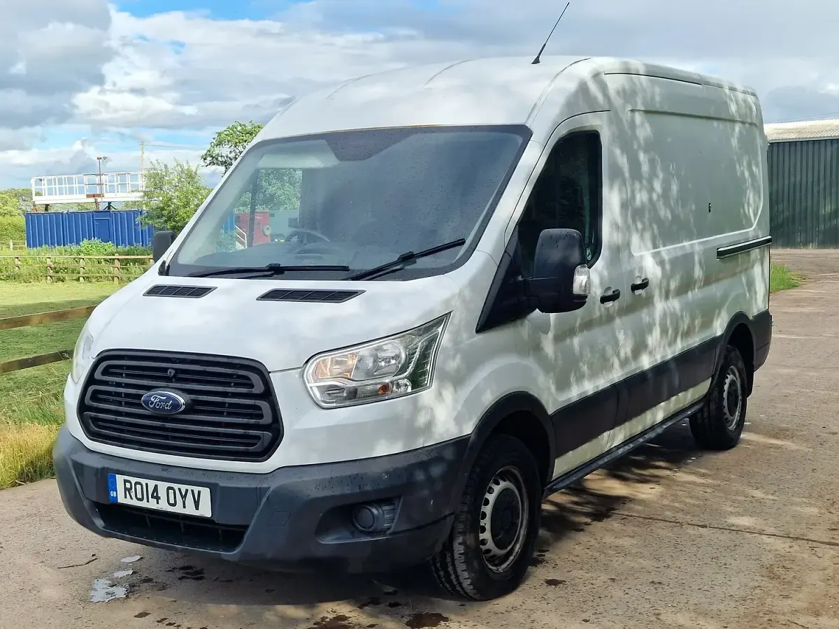 Used Ford Transit 100 HP (73 kW) 2014 White Van