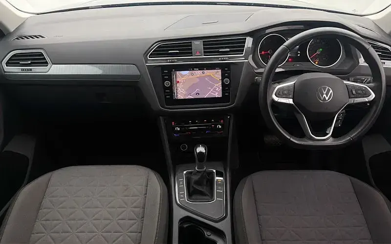 Used VW Tiguan Life 150 HP (110 kW) 2023 Grey SUV