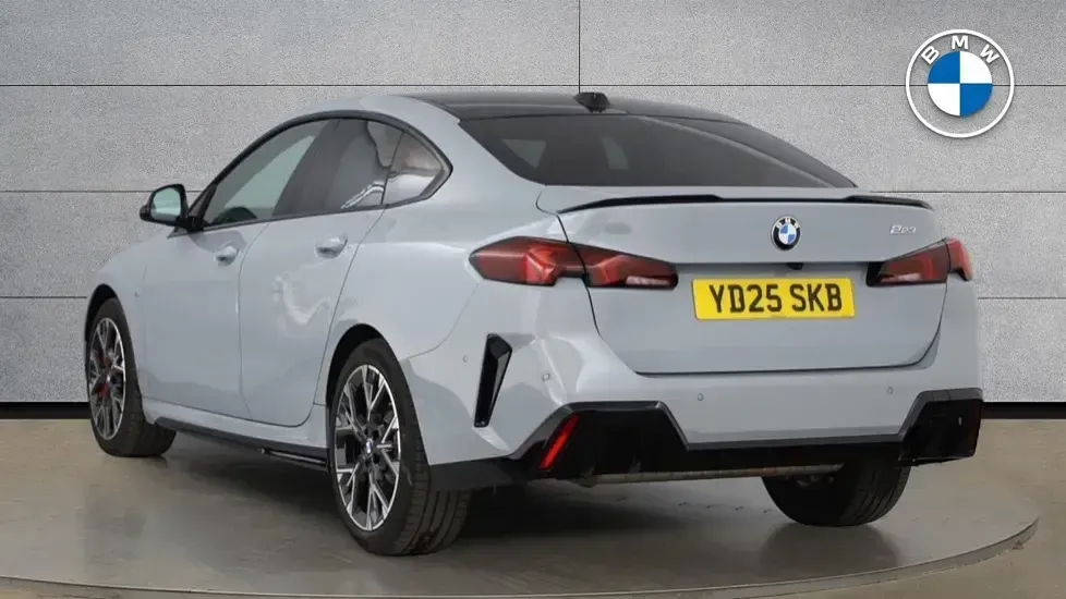 Usado BMW 223 M Sport 215 CV (158 kW) 2025 Gris Coupe