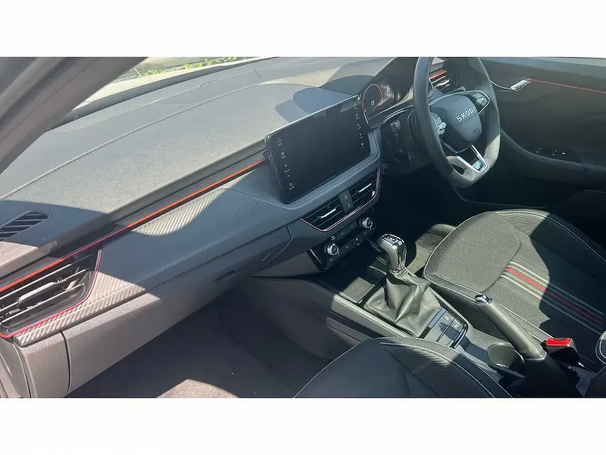 New Skoda Scala Monte Carlo 116 HP (85 kW) 2026 Black magic pearl effect Hatchback