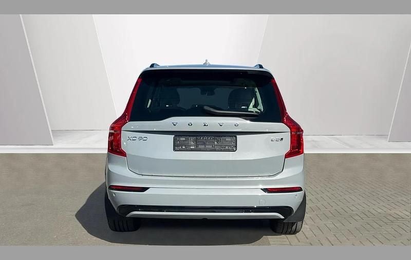 Usado Volvo XC90 Plus 247 HP (181 kW) 2024 Cinzento SUV