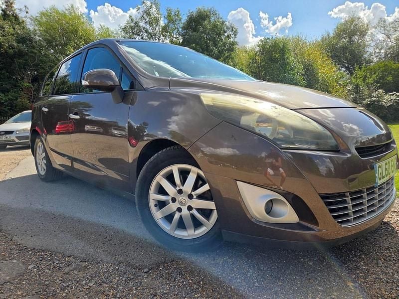 Bronze Used 2011 Renault Grand Scénic III Privilege MPV | £1,250 (Super price) - Image 1/4
