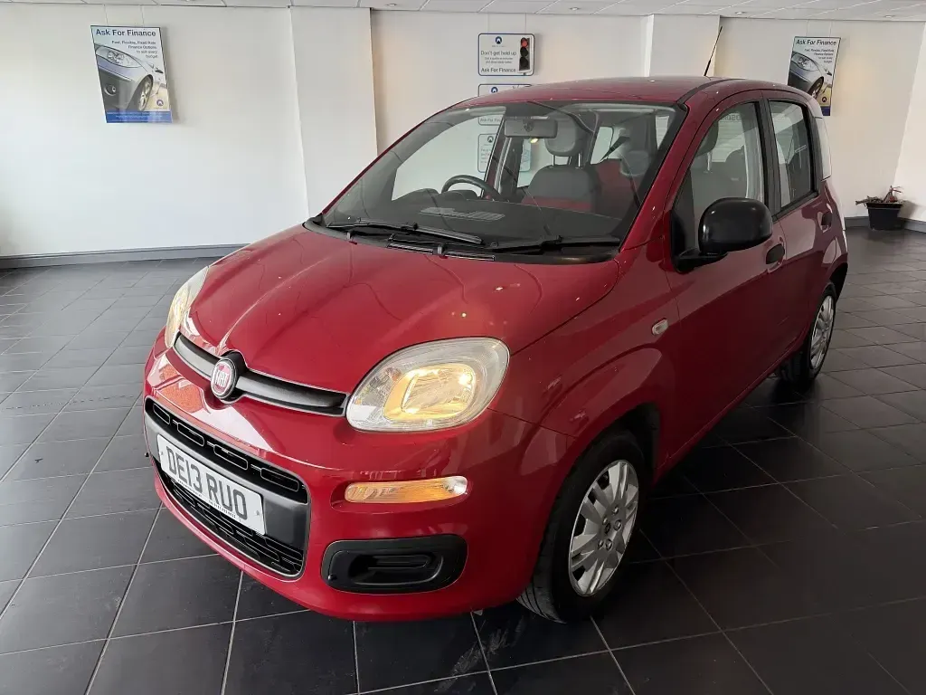 Used Fiat Panda Pop 69 HP (50 kW) 2013 Red Hatchback