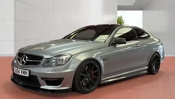 Usado Mercedes C63 AMG 2014 Prateado Coupé