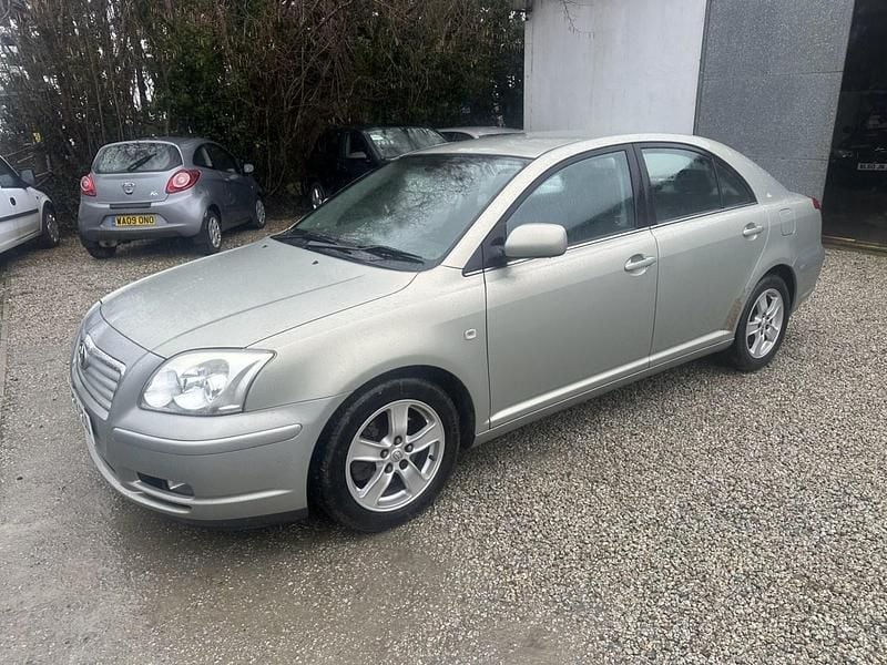 Used Toyota Avensis T3 2005 Silver Hatchback