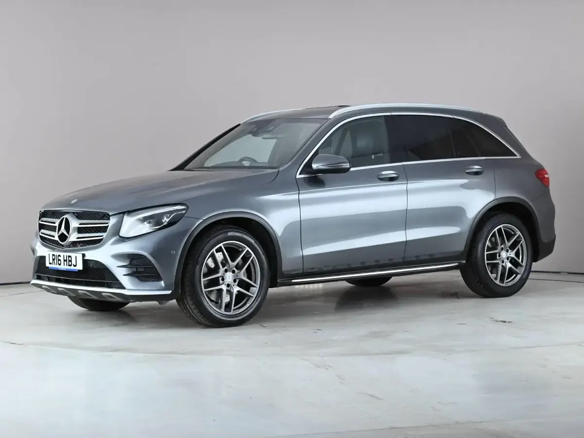 Second-hand Mercedes GLC220 AMG line 2016 Gri Break