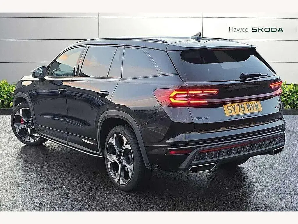 Used Skoda Kodiaq vRS 261 HP (191 kW) 2025 Black magic pearl effect SUV
