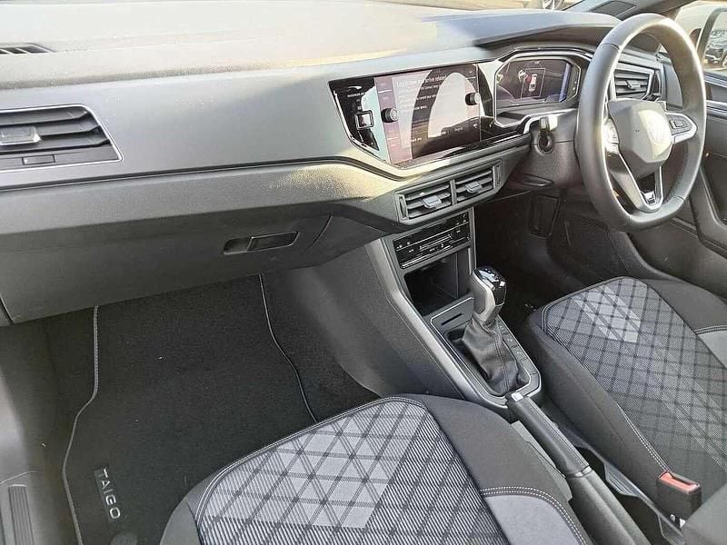 Used VW Taigo R-line 148 HP (108 kW) 2025 White SUV