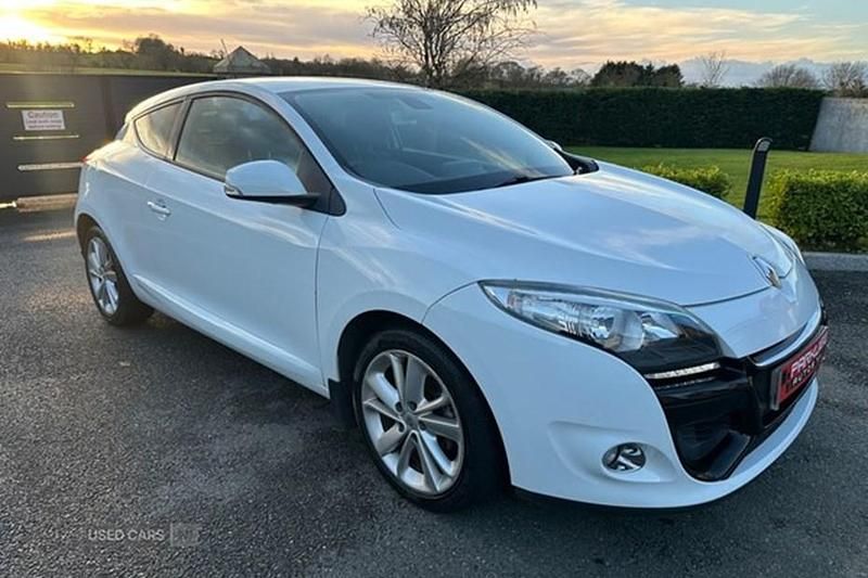Used 2012 Renault Mégane III Dynamique Coupe | £3,450 (Fair price) - Image 1/1