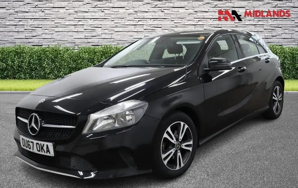 Used Mercedes A180 SE 2017 Black Hatchback