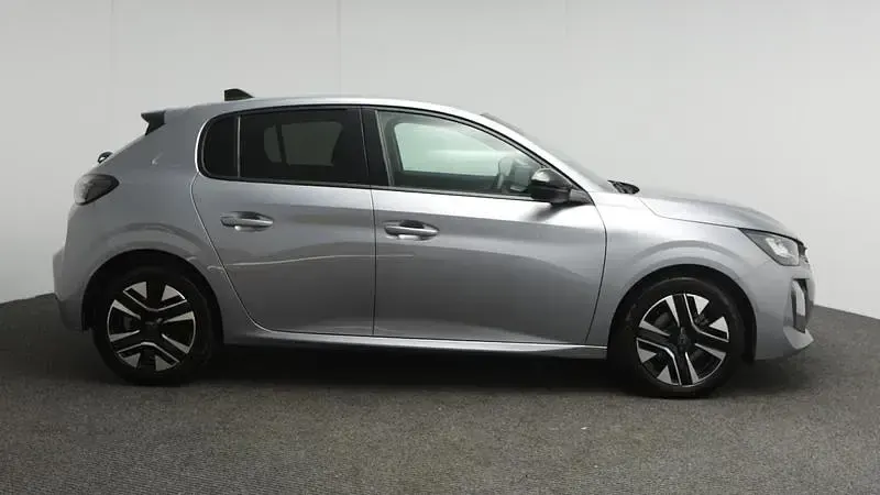 Used Peugeot 208 Allure 100 HP (73 kW) 2025 Grey Hatchback