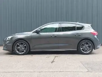 Used Ford Focus ST-Line 120 HP (88 kW) 2020 Grey Hatchback