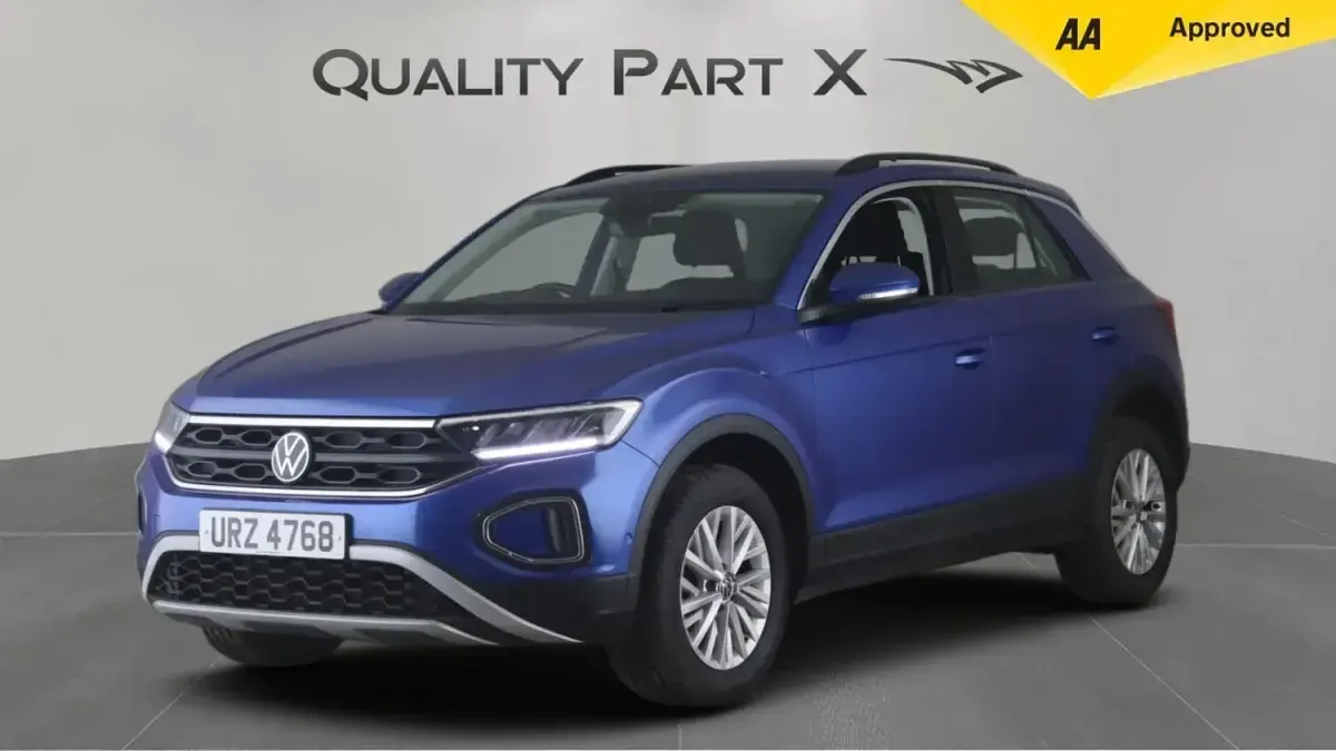 Used VW T-Roc Life 2023 Blue SUV