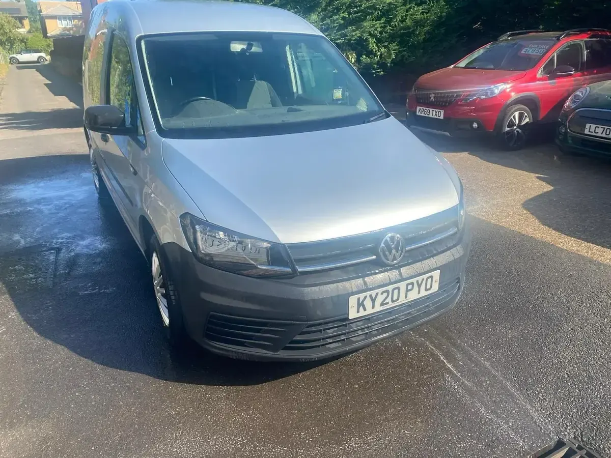 Used VW Caddy Startline 102 HP (75 kW) 2020 Silver MPV