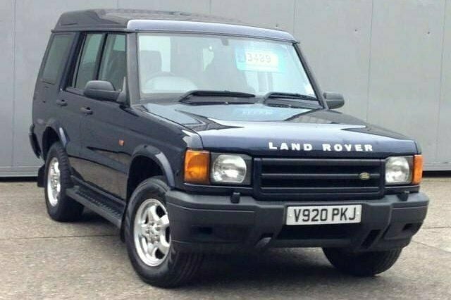 Used 2000 Land Rover Discovery 2 SUV | £3,489 (Super price) - Image 1/4