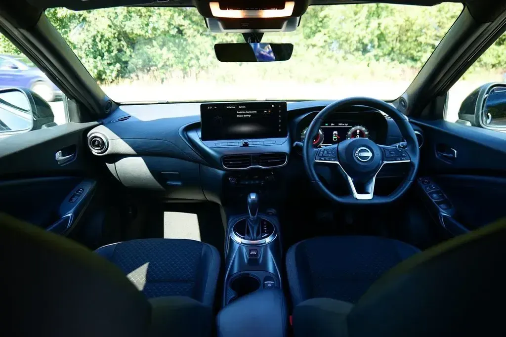 Used Nissan Juke N-Connecta 143 HP (105 kW) 2024 Black SUV
