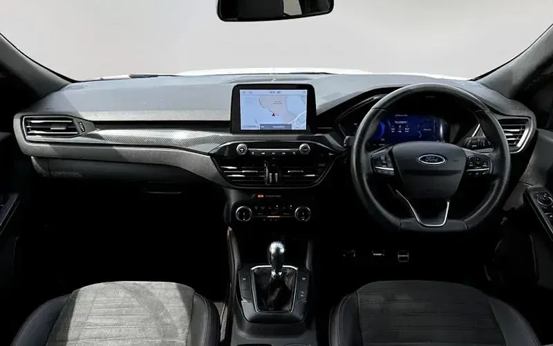Used Ford Kuga ST-Line 150 HP (110 kW) 2023 White SUV