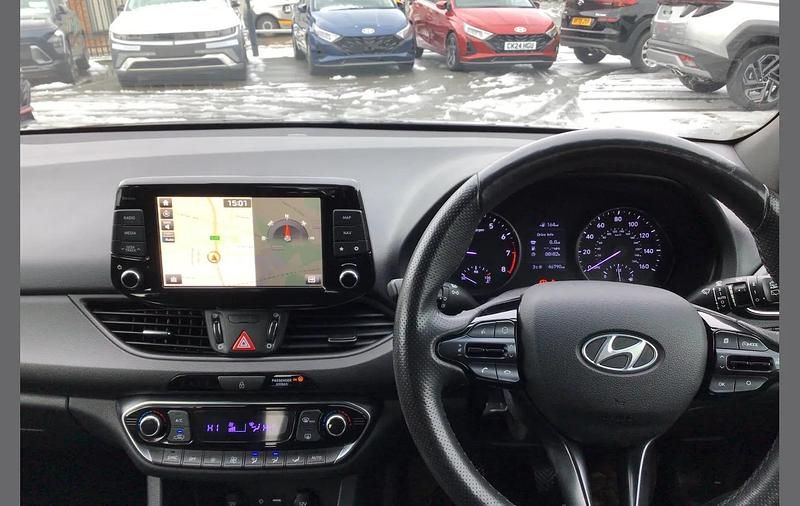 Used Hyundai i30 N Line 138 HP (101 kW) 2019 Black Hatchback