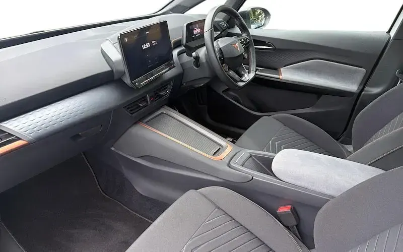 Used Cupra Born 150 kW (204 HP) 2024 White Hatchback