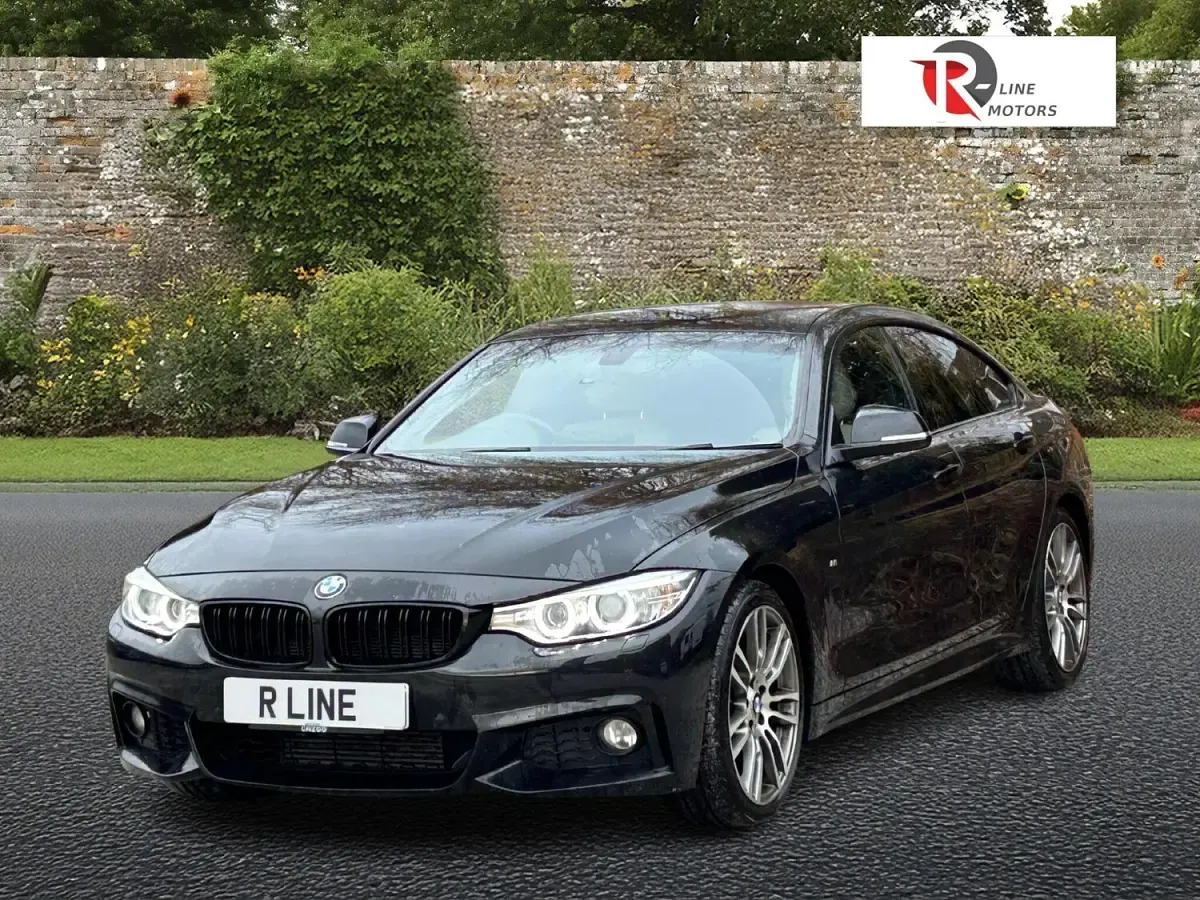Usado BMW 420 M Sport 190 HP (139 kW) 2015 Preto Coupé