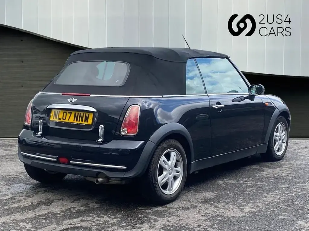 Used Mini ONE 90 HP (66 kW) 2007 Black Hatchback