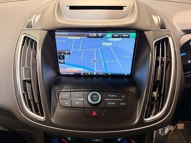 Used Ford C-MAX Titanium 125 HP (91 kW) 2016 Red MPV