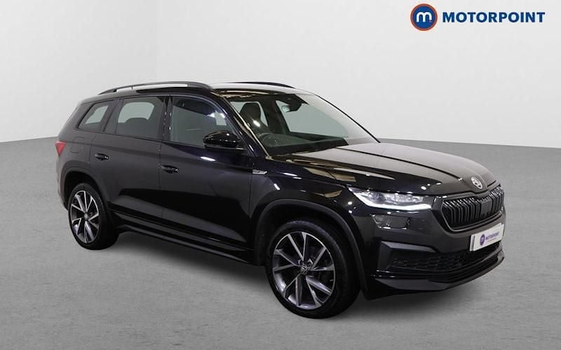 Used 2024 Skoda Kodiaq SportLine SUV | £28,349 (Good price) - Image 1/4
