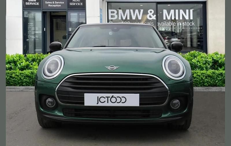Used Mini Cooper Clubman Classic 134 HP (98 kW) 2022 Green Estate