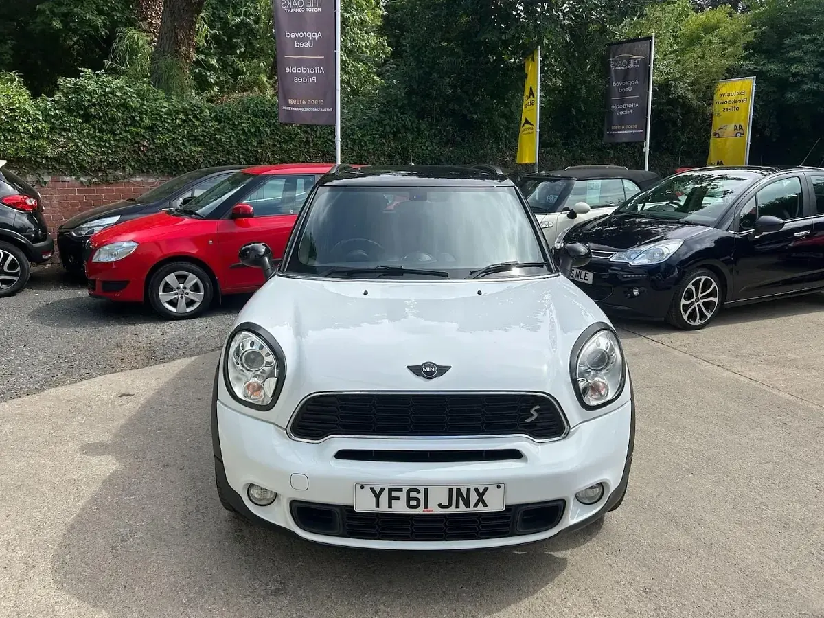 Used Mini Cooper S Countryman 184 HP (135 kW) 2012 White SUV
