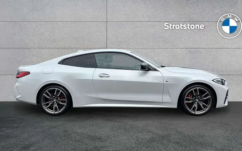 Used BMW M440 340 HP (250 kW) 2022 White Coupe