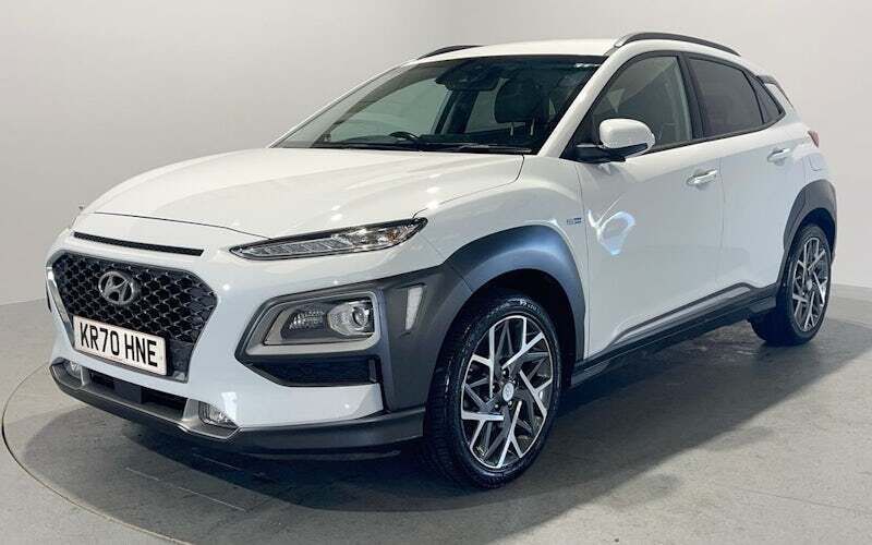 White Used 2020 Hyundai Kona Premium SE SUV | £14,399 (Fair price) - Image 1/4
