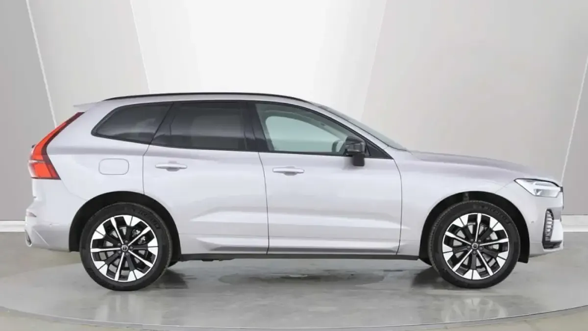 Used Volvo XC60 Plus 247 HP (181 kW) 2026 SUV