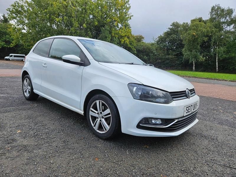 White Used 2017 VW Polo Edition Hatchback | £6,750 (Super price) - Image 1/4