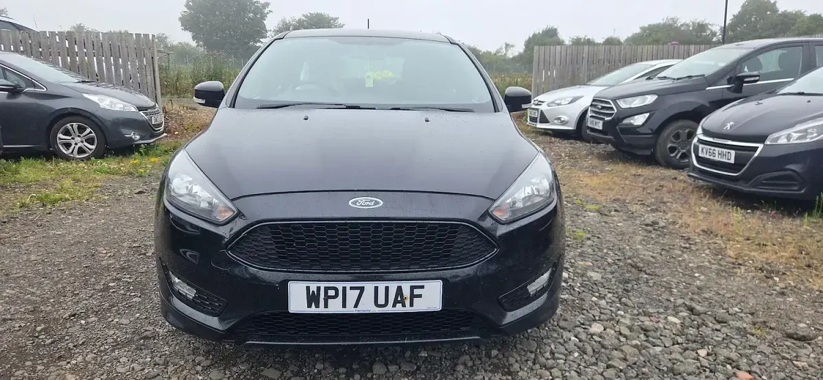 Used Ford Focus ST-Line 125 HP (91 kW) 2017 Black Hatchback