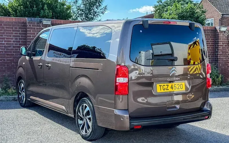 Used Citroën Spacetourer Flair 180 HP (132 kW) 2021 Brown MPV