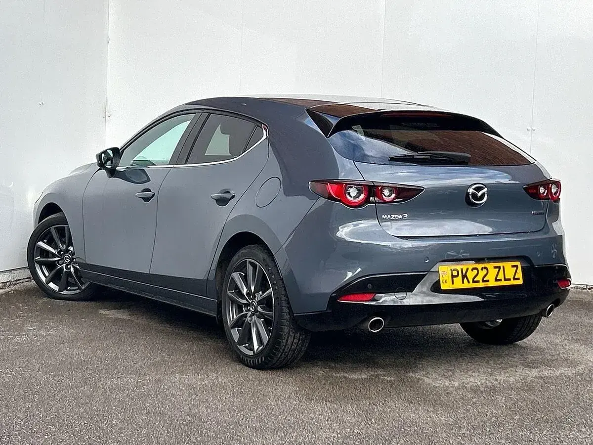 Used Mazda 3 Inclusive 122 HP (89 kW) 2022 Grey Hatchback